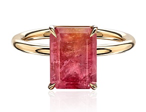  Золотое кольцо с бриллиантом