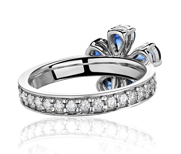 Кольцо дизайнерское цветок