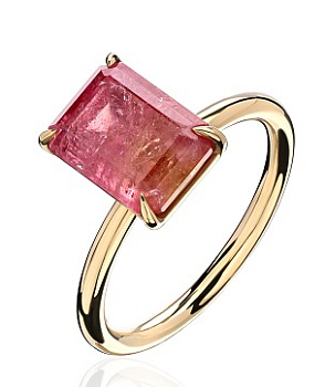  Золотое кольцо с бриллиантом